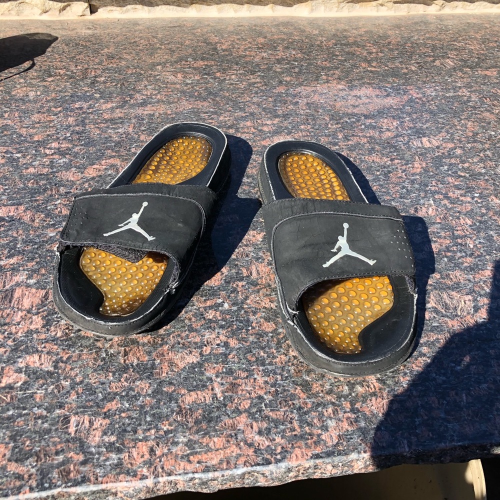 Jordan slides Size 13